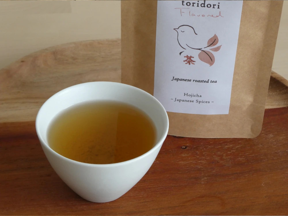 A unique spicy hojicha blended with Japanese natural spices from the mountain forest.